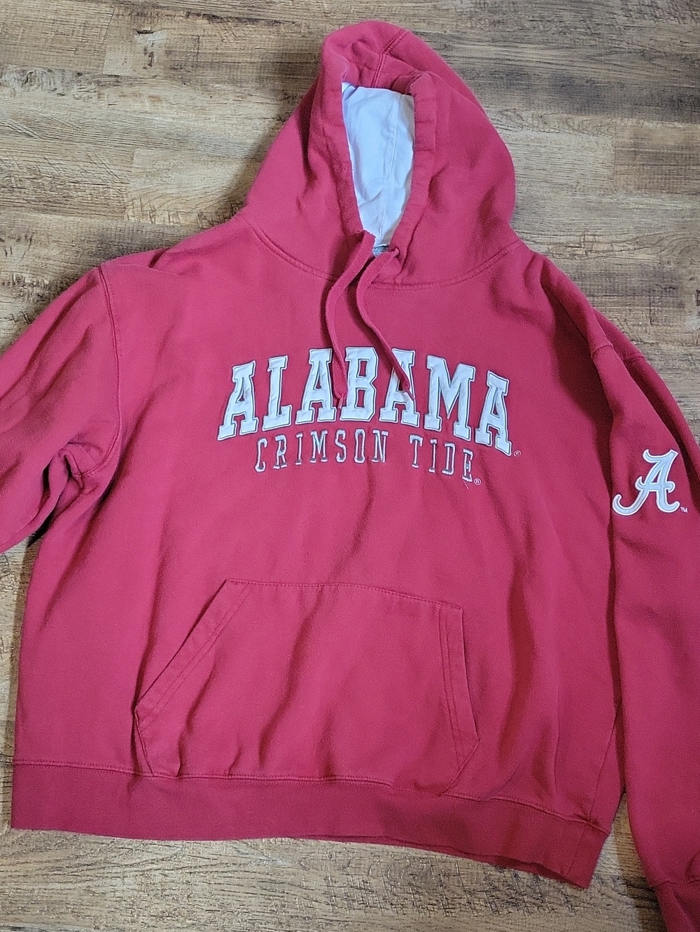 University of Alabama Crimson Tide Pullover Hoodie - Red